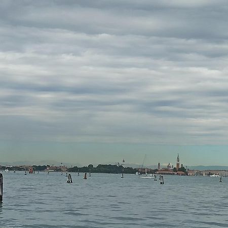 Angolo Di Pace A Pochi Passi Dal Centro E Dal Mare Λίντο της Βενετίας Εξωτερικό φωτογραφία